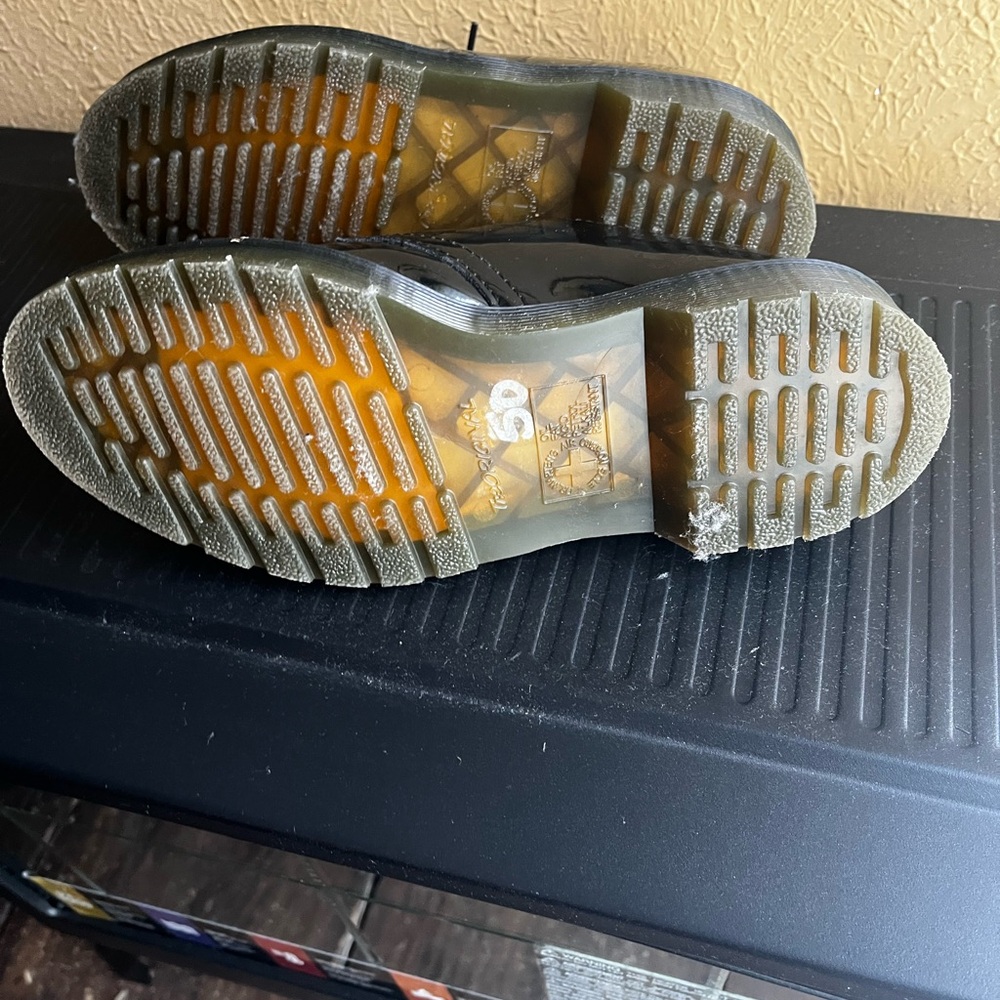 Dr. Martens Black Women's Shoes - Picture 5 of 5